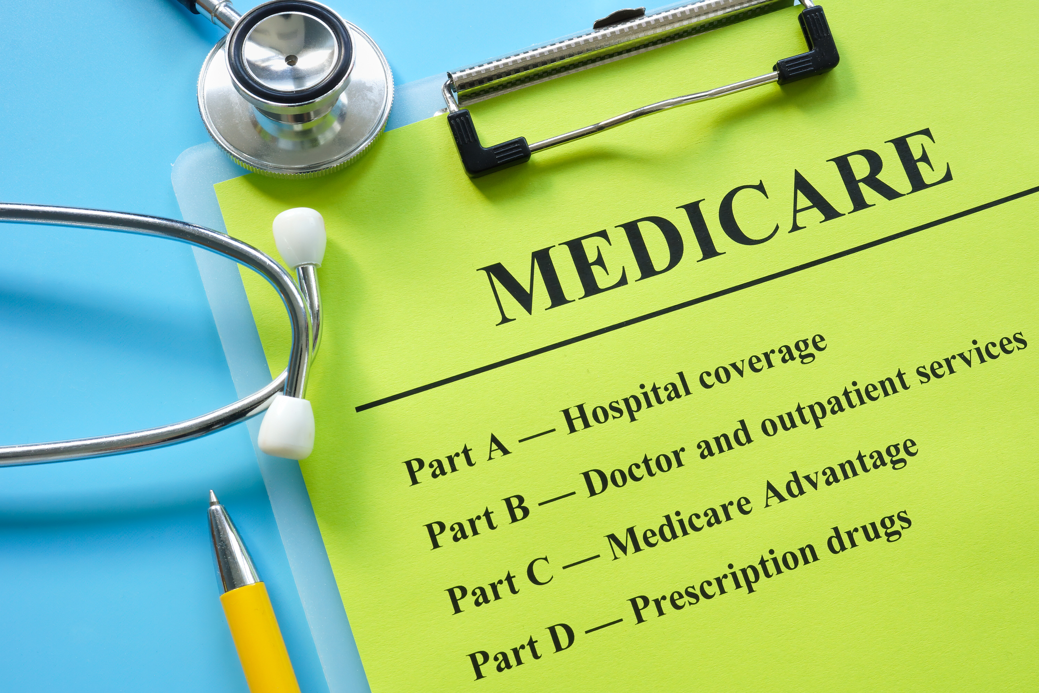 Huntingdon Valley Medicare Broker helping a Pennsylvania resident compare Medicare plans.